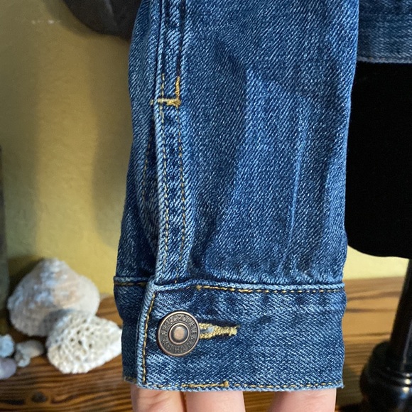 Abercrombie & Fitch Denim Jean Jacket - Picture 4 of 9